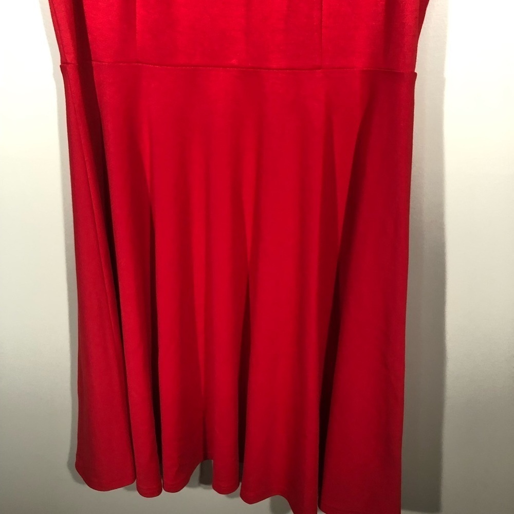City Chic Flared Red Dress with Cap Sleeves Size S/16 - Picture 6 of 11